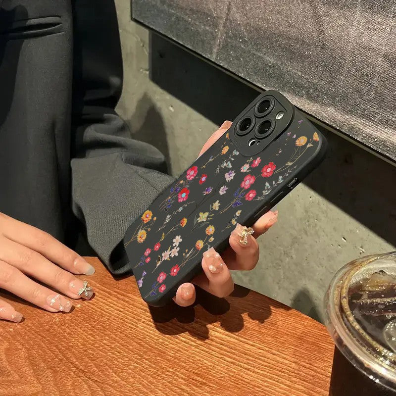 Capa Floral Minimalist Aesthetic Zelv Shield - iPhone